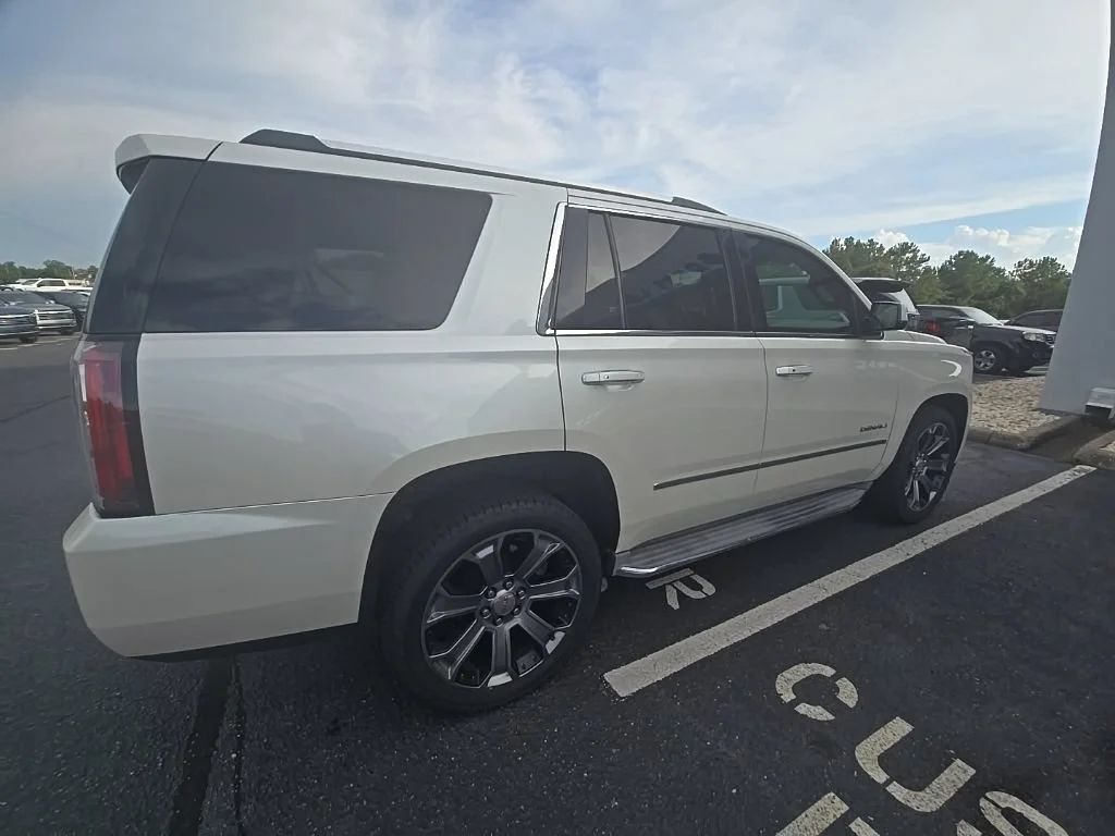 Used 2015 WHITE DIAMOND TRICOAT GMC Denali image 14