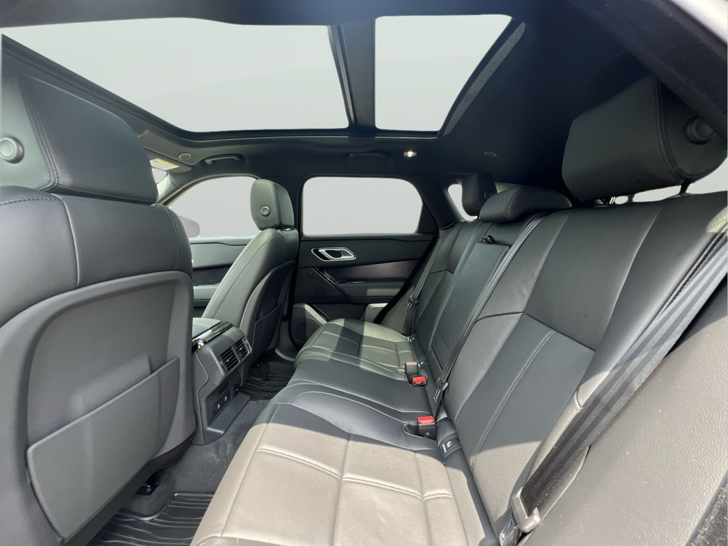 Used 2026 Gray Land Rover Dynamic SE image 14