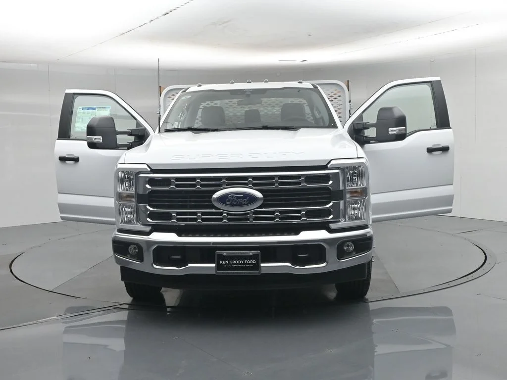 New 2026 White Ford XL image 26
