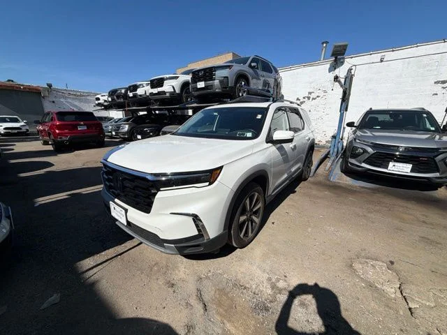 2023 Honda Pilot Touring