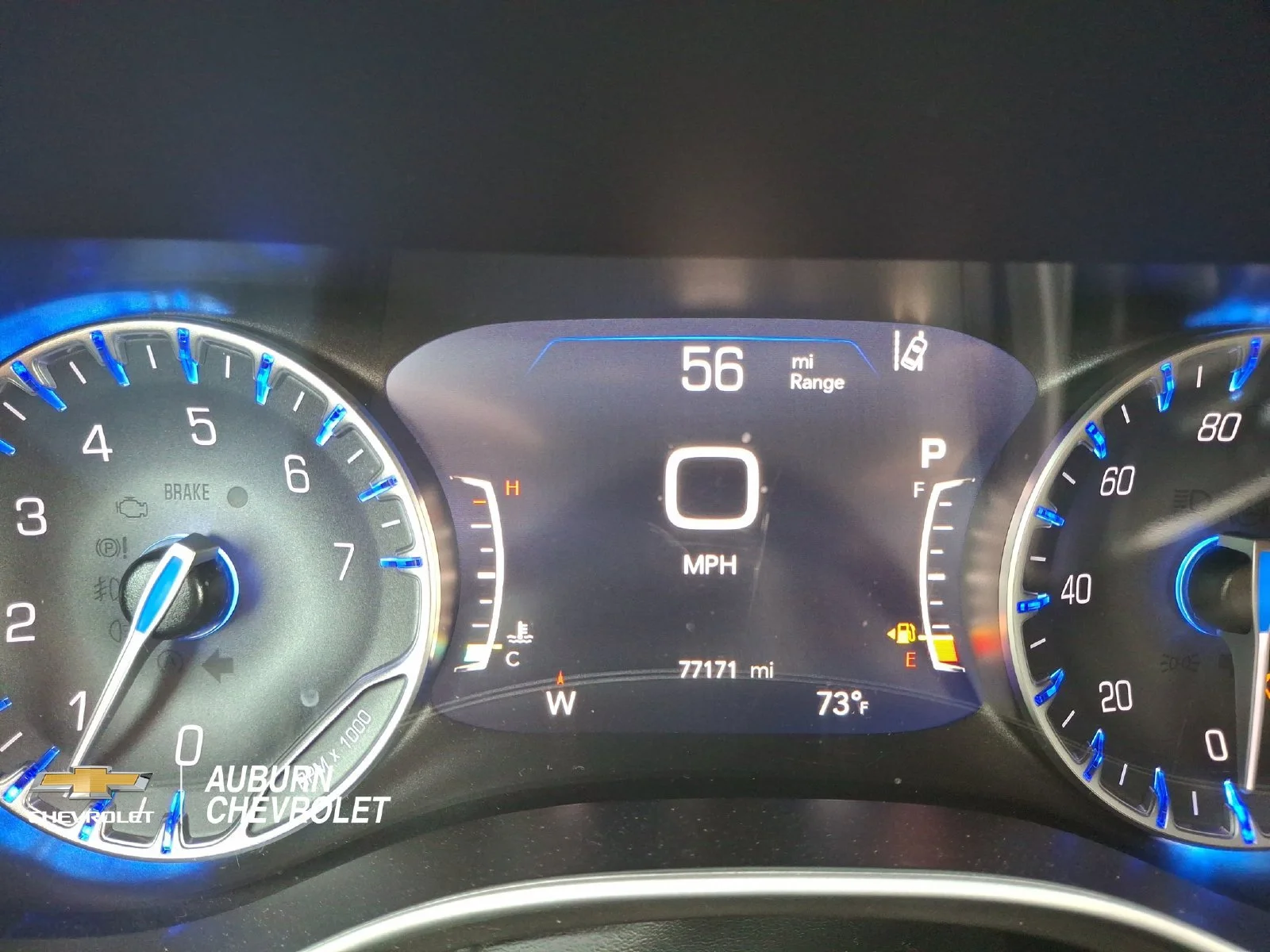 Used 2024 Silver Chrysler Touring L image 13