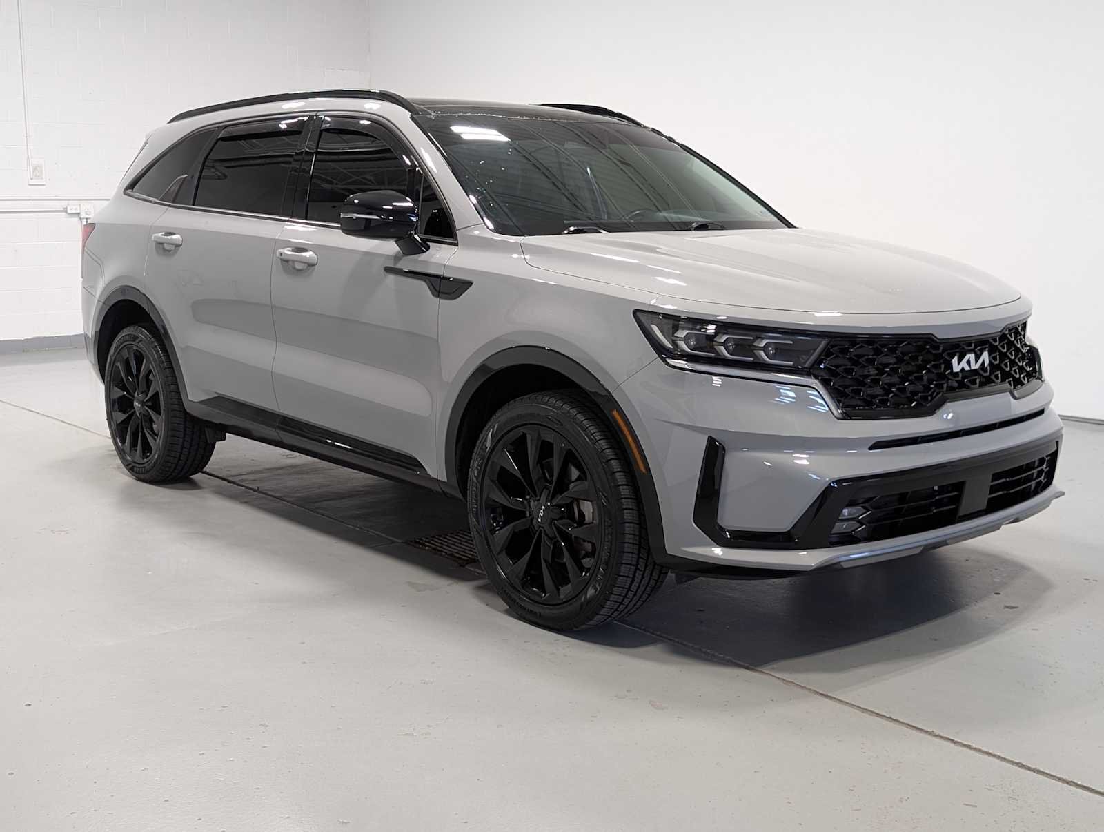 Used 2022 GRAY Kia SX image 6