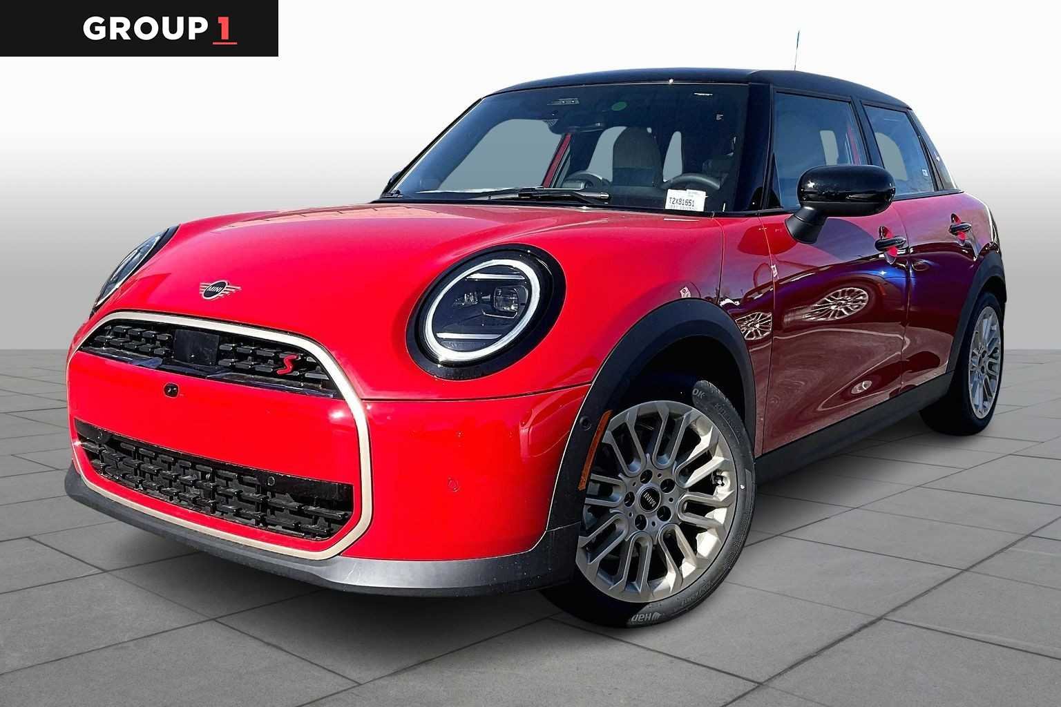 2026 MINI Hardtop Cooper S's photo