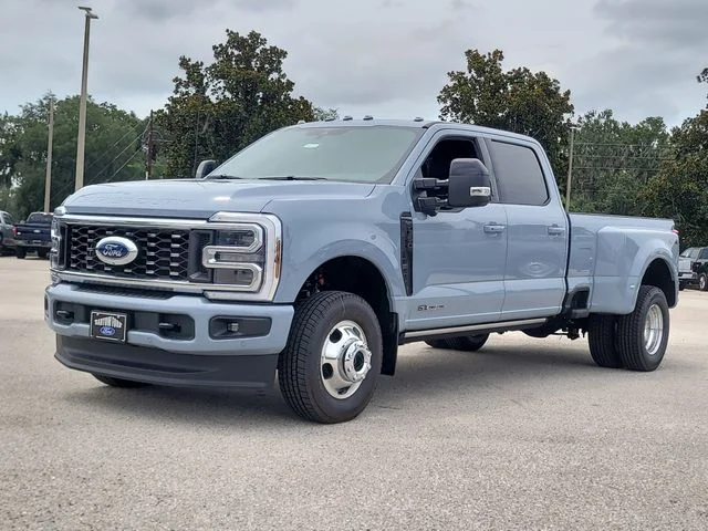 New 2026 Gray Metallic Ford Platinum image 34