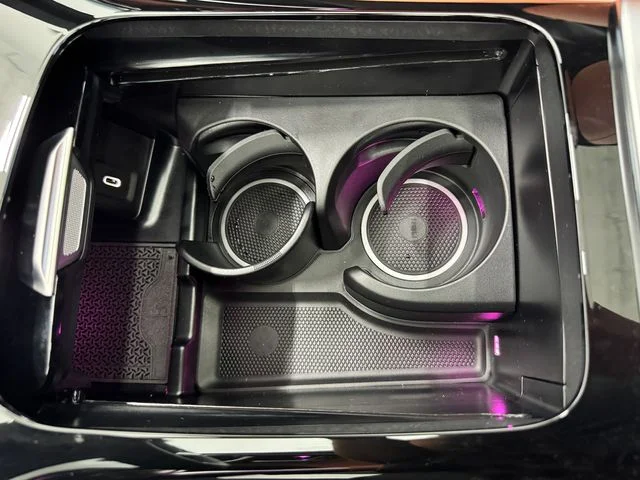 New 2027 Silver Mercedes-Benz GLC 300 image 38