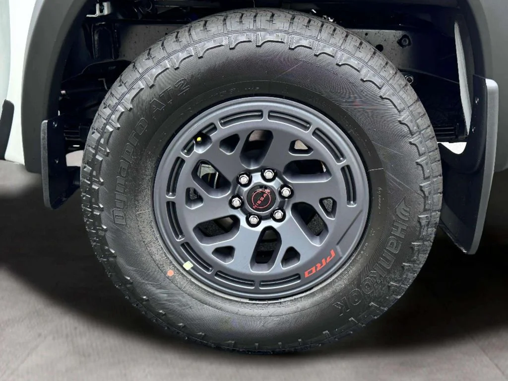 New 2026 Glacier White Nissan PRO-4X image 10