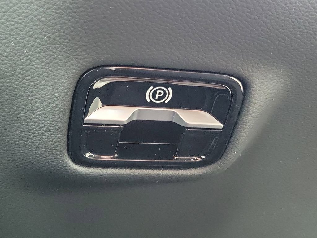 New 2026 Graphite Grey Metallic Mercedes-Benz E 350 image 26