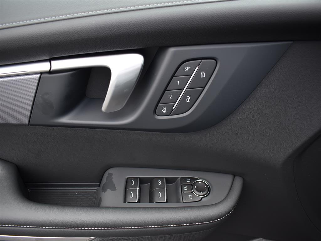 2026 Buick Enclave Sport Touring - Photo 14