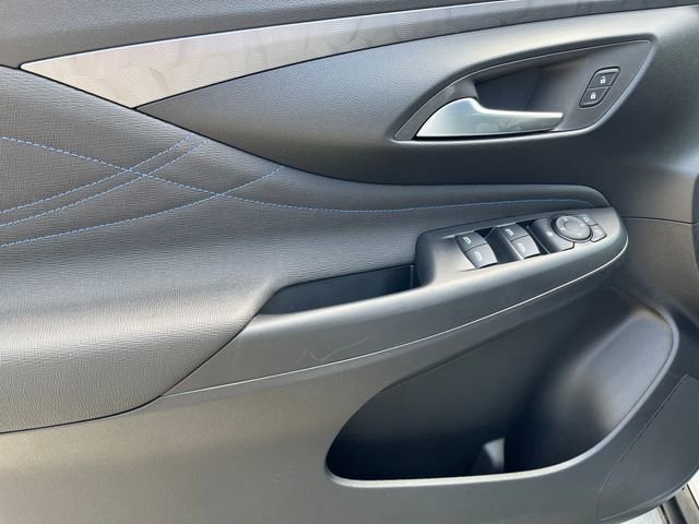 2026 Buick Envista Sport Touring - Photo 8