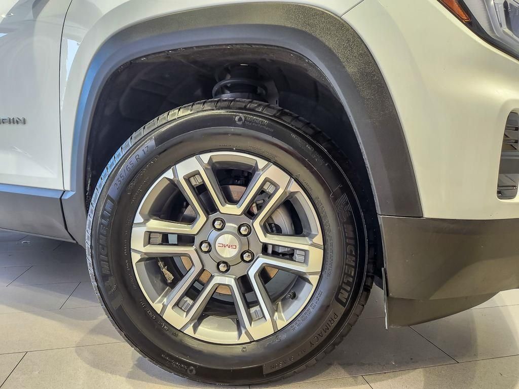 Used 2026 Summit White GMC Elevation image 6