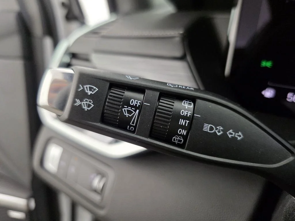 2025 GMC Acadia Elevation - Photo 33
