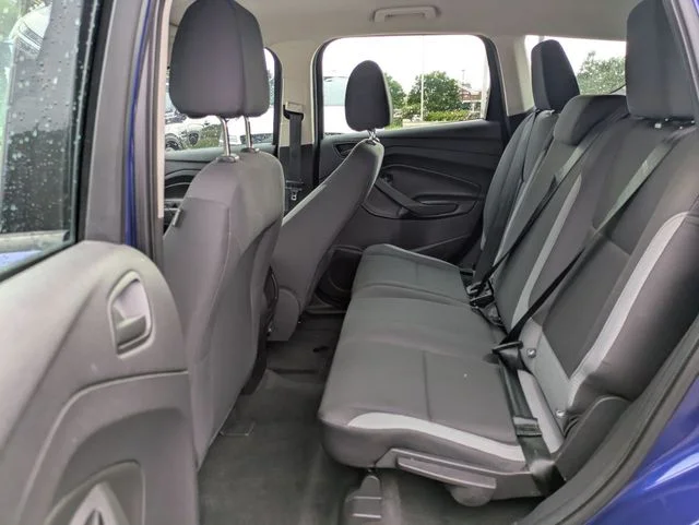 Used 2013 Blue Ford S image 20