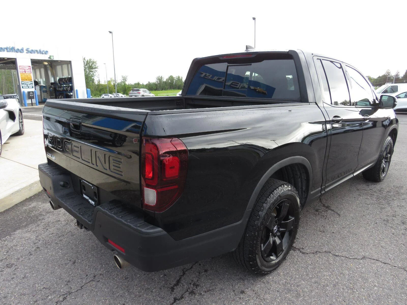 Used 2024  Honda Black Edition image 5