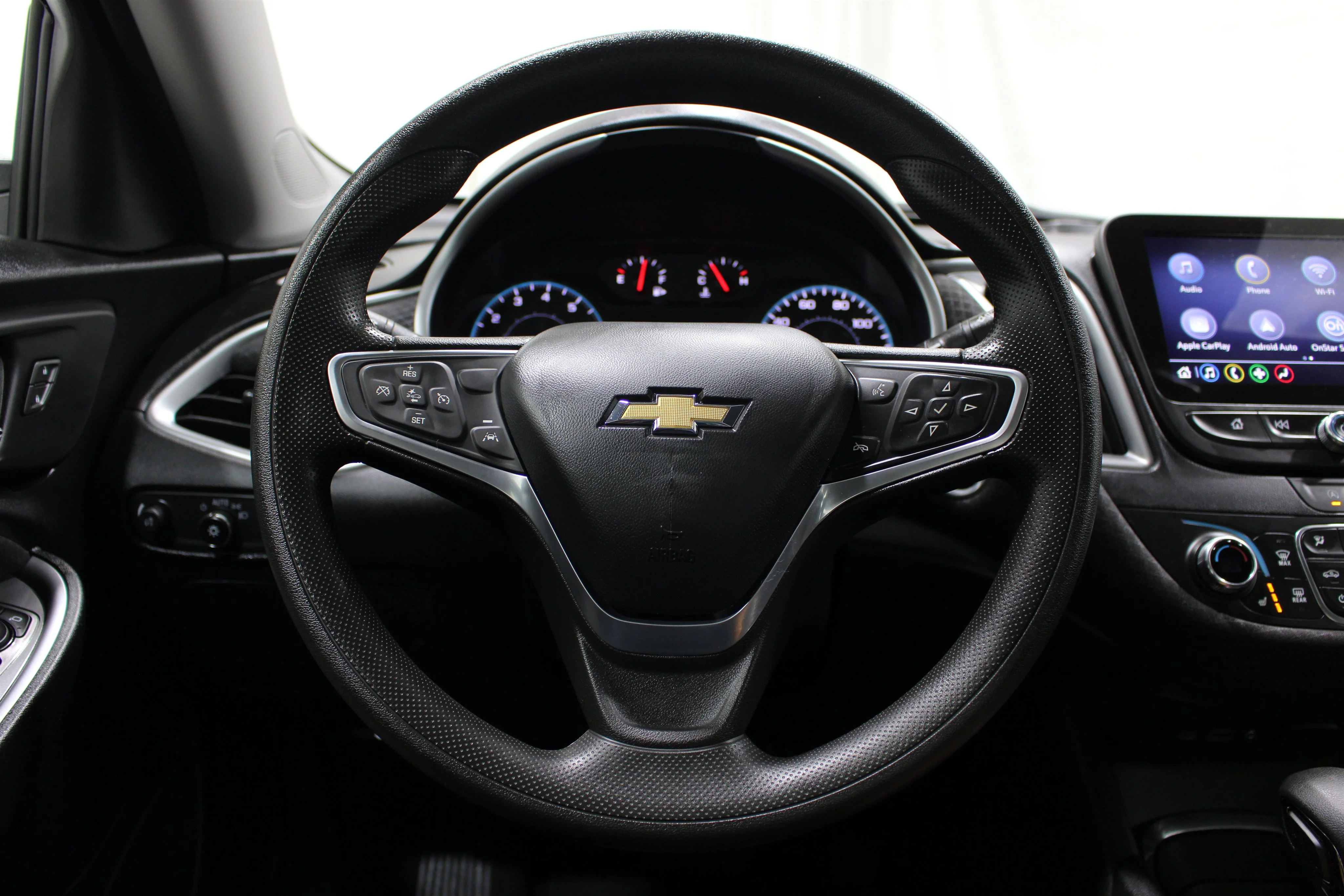 2023 Chevrolet Malibu 1LT - Photo 11