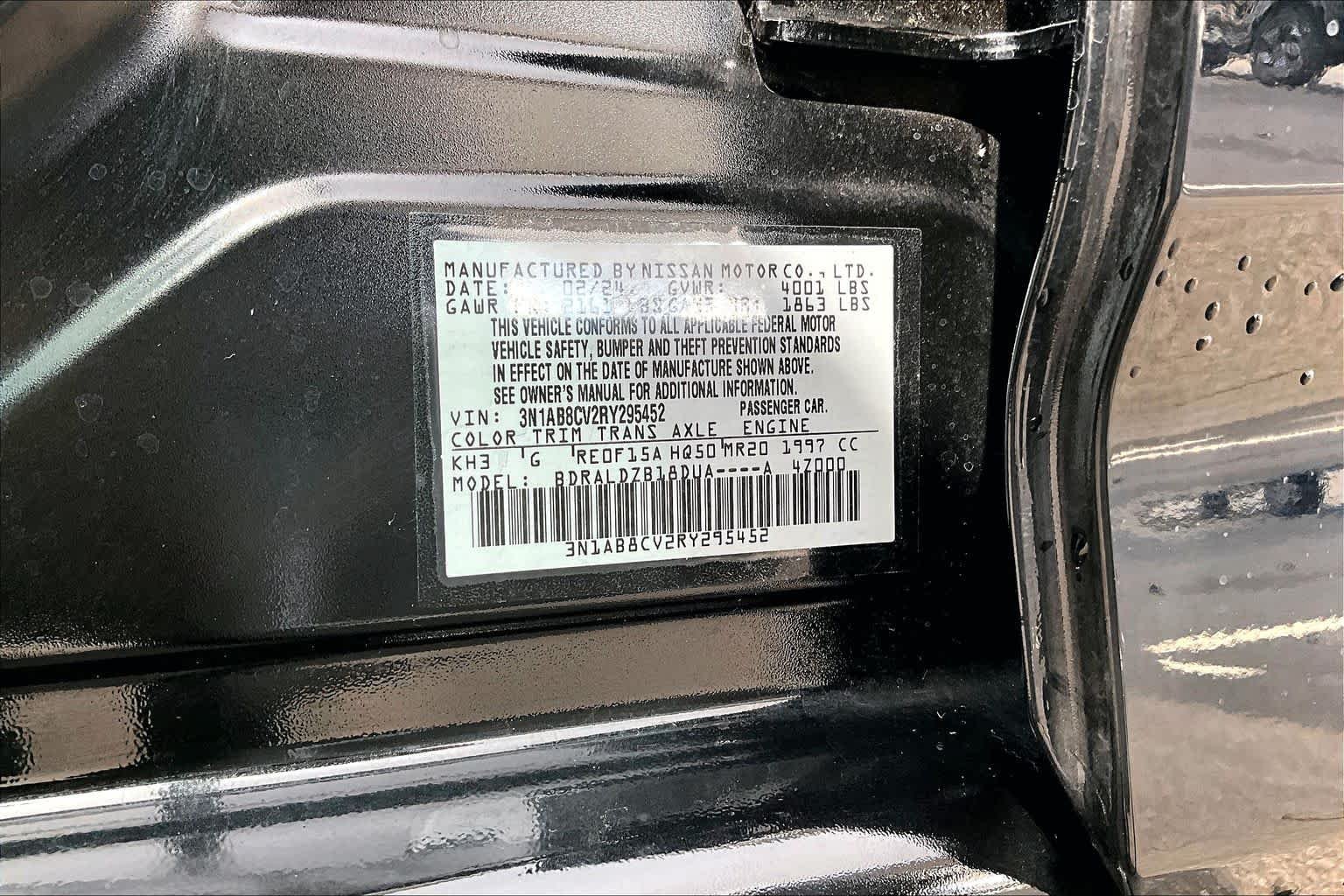 Used 2024 Super Black Nissan SV image 33