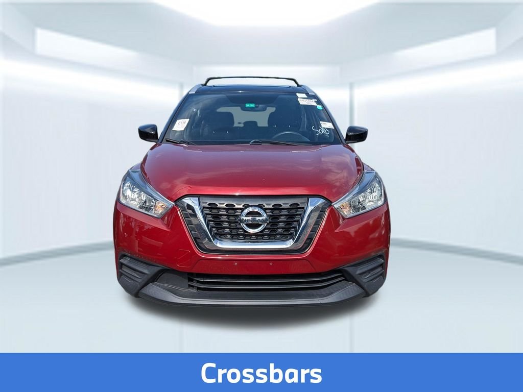 Used 2018 Red Nissan SV image 7
