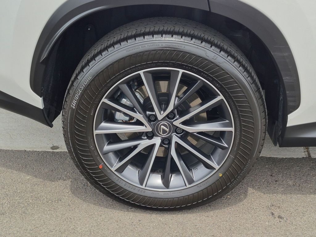 Used 2025 White Lexus 350h Premium image 29