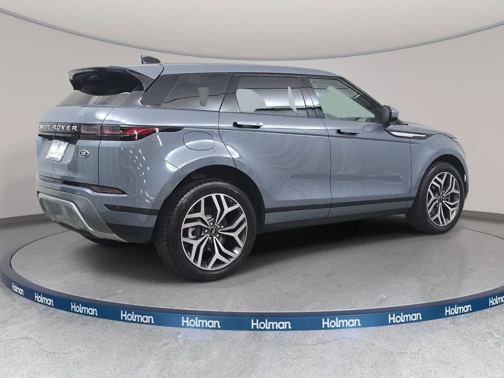 Used 2023 Nolita Gray Metallic Land Rover SE image 6
