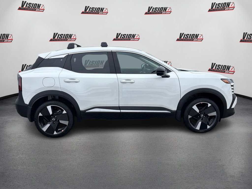 New 2026 White Nissan SR image 4