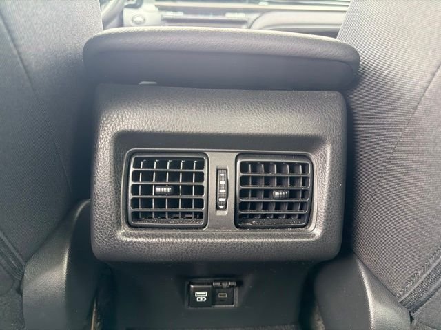 Used 2025 White Toyota LE image 22