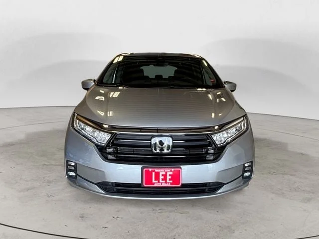 Used 2024 Lunar Silver Metallic Honda EX-L image 9