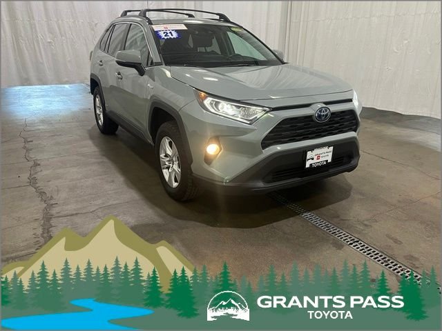 2021 Toyota RAV4 Hybrid XLE