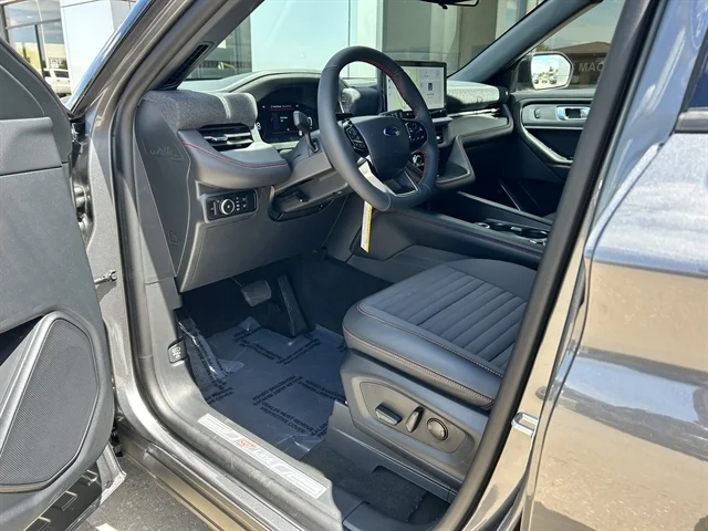 New 2026 Carbonized Gray Metallic FORD ST-Line image 20