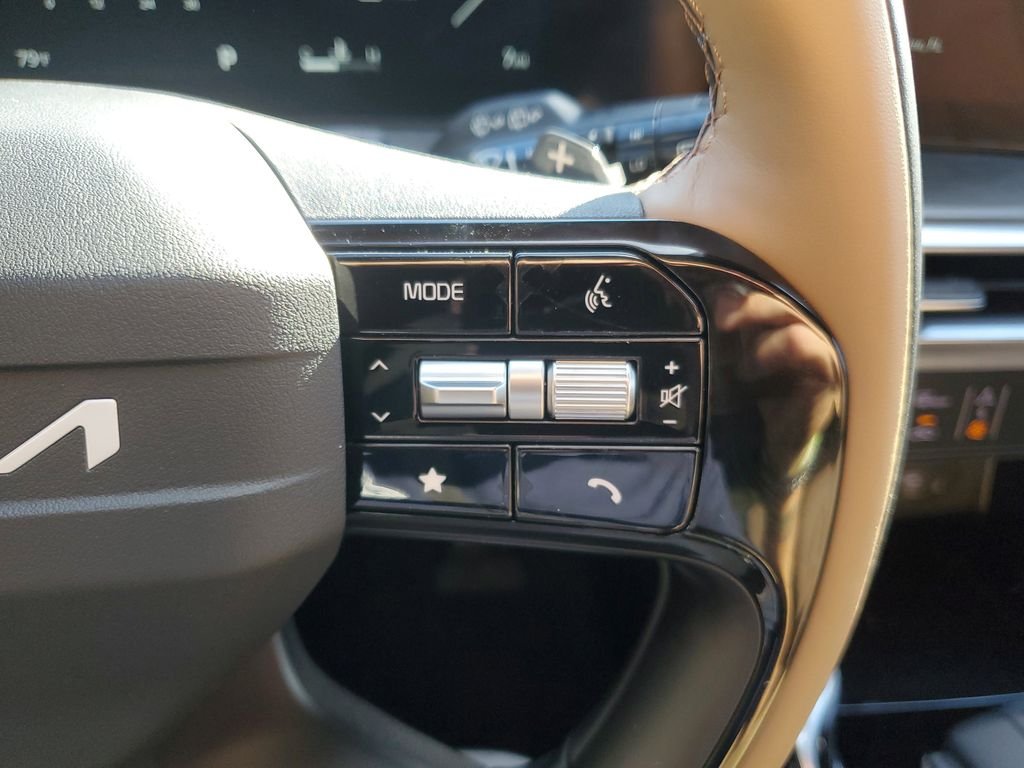 New 2026 Ebony Black Kia X-Pro SX Prestige image 29