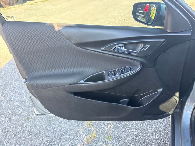 Used 2023 Gray Chevrolet LT image 12
