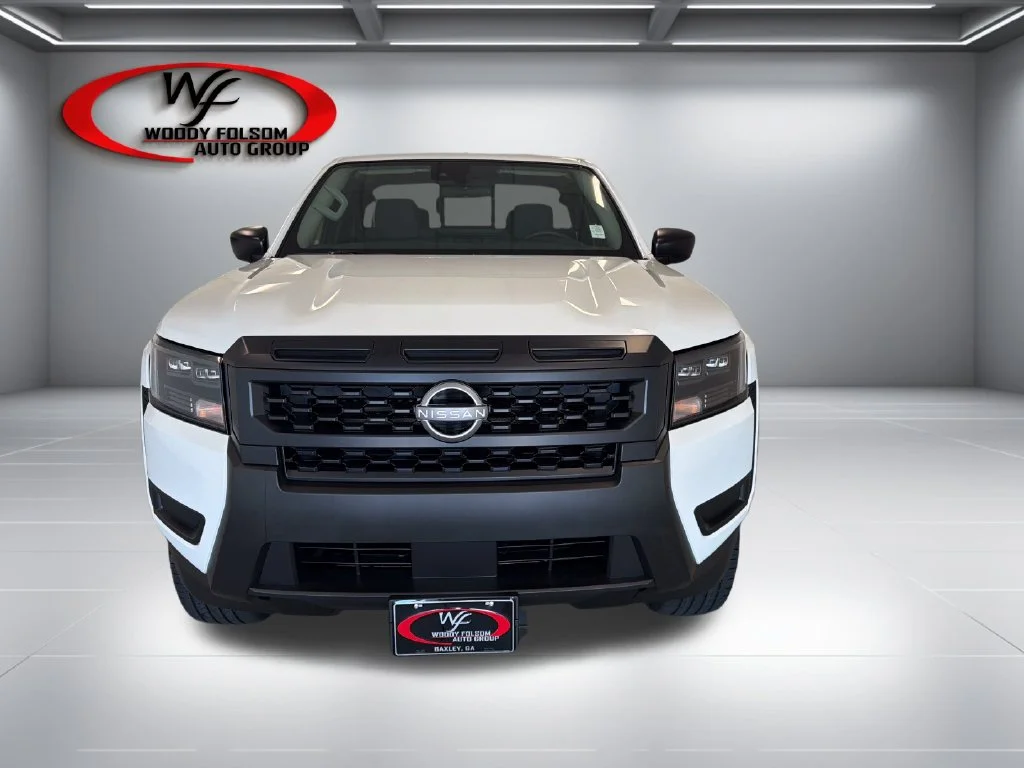 New 2027 Glacier White Nissan King Cab® S image 2