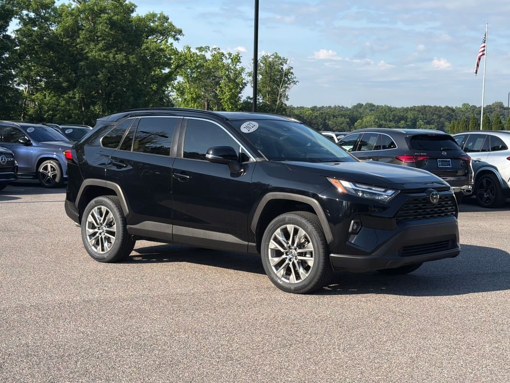 2022 Toyota RAV4 XLE Premium FWD's photo