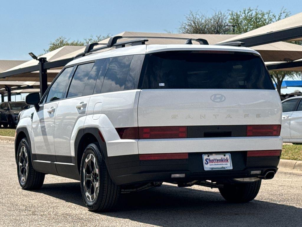 New 2026 White Hyundai SEL FWD image 9