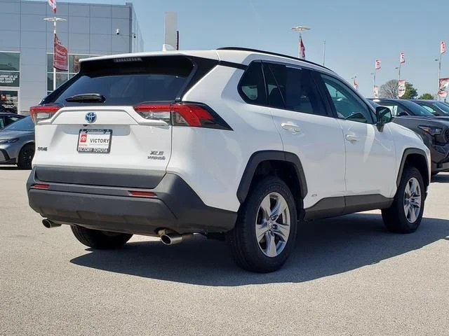 Certified Used 2023 ICE CAP Toyota  image 5