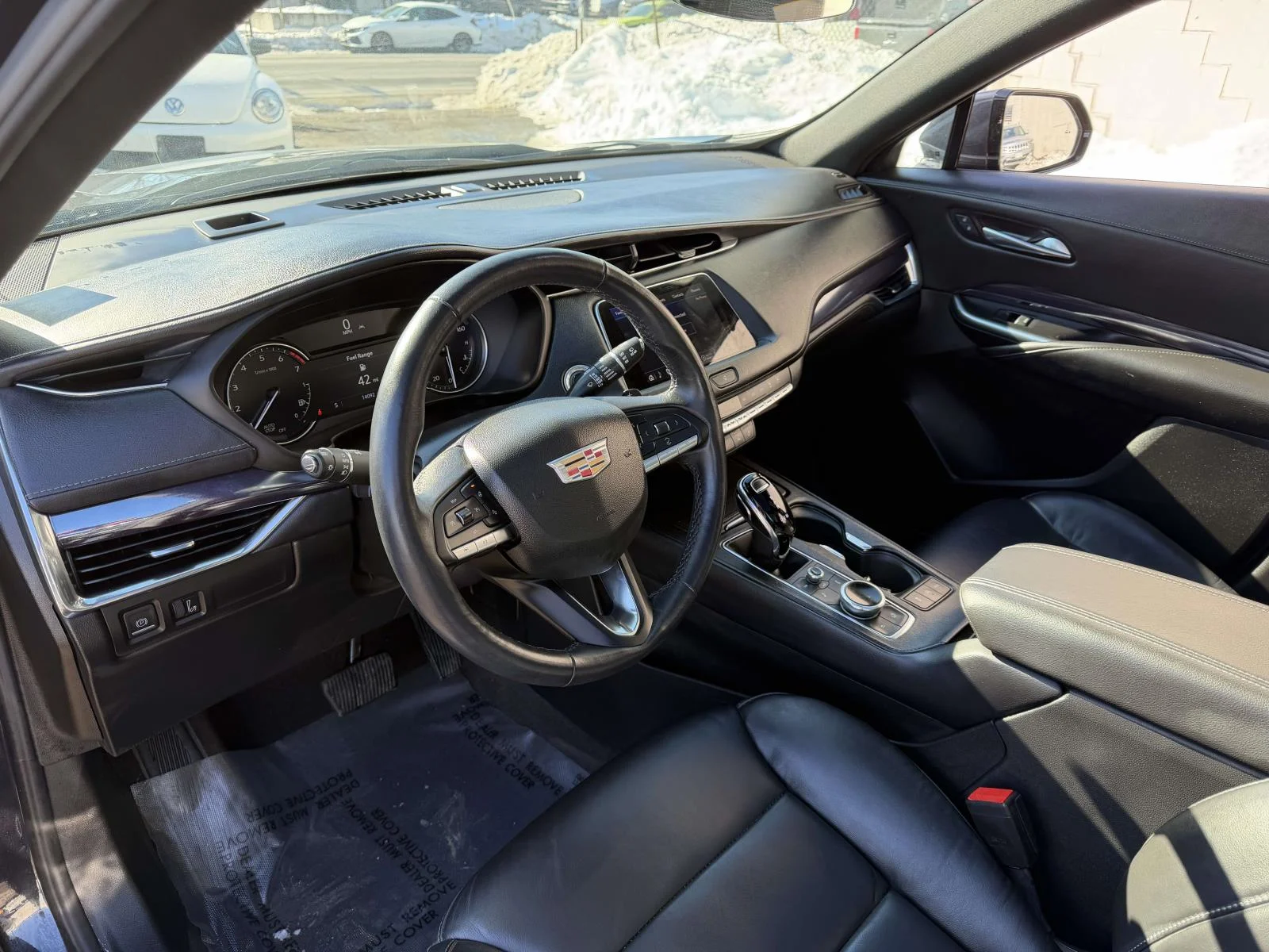 Used 2023 Gray Cadillac Luxury image 24