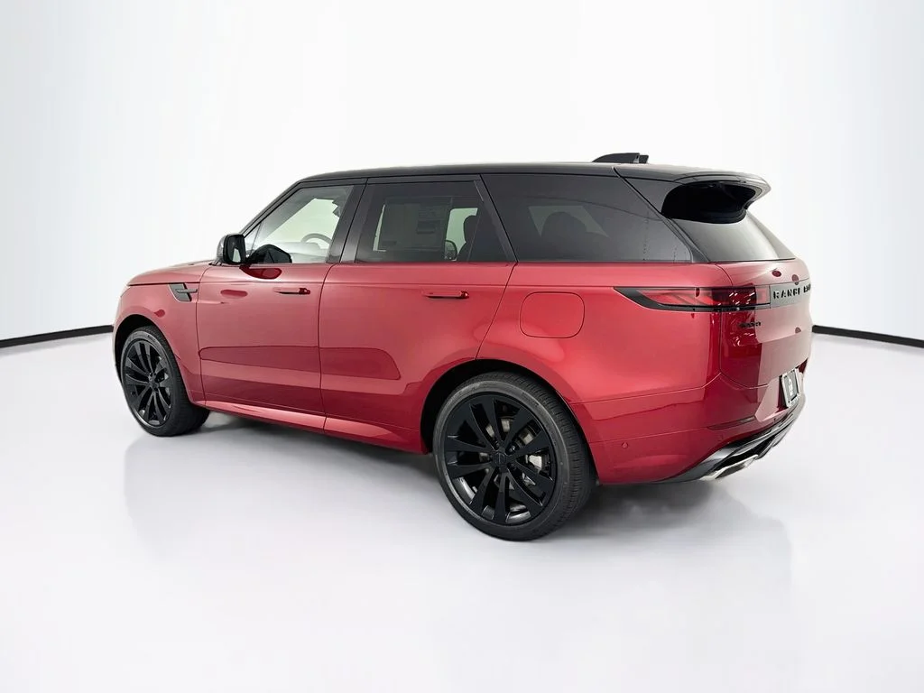 New 2026 Firenze Red Land Rover Dynamic SE image 7