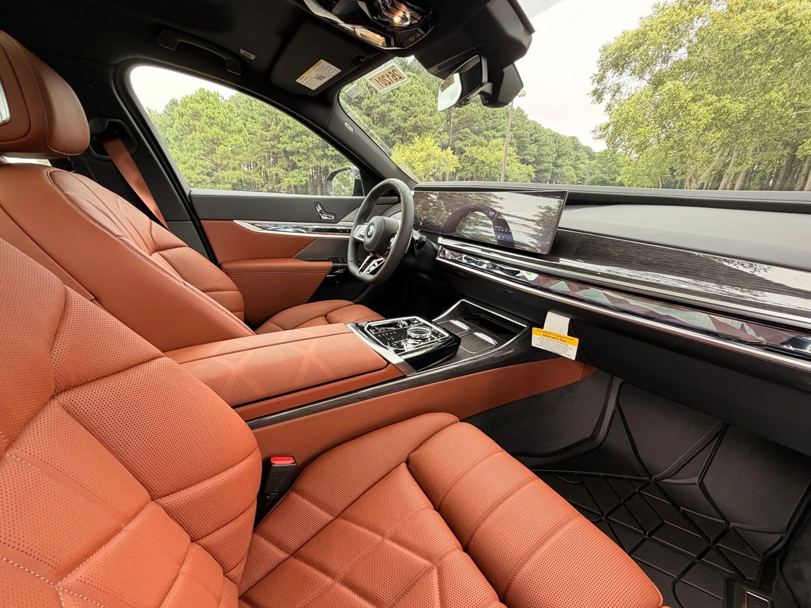 New 2026 Carbon Black Metallic BMW 760i xDrive image 21