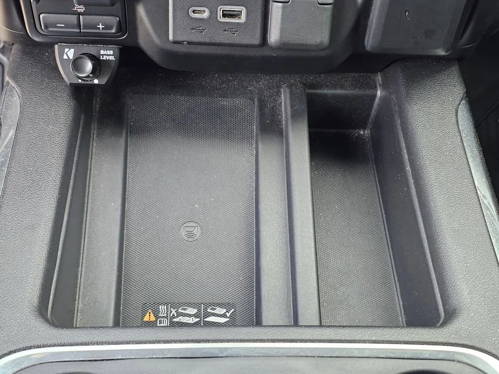 Used 2019 SATIN STEEL METALLIC GMC AT4 image 30
