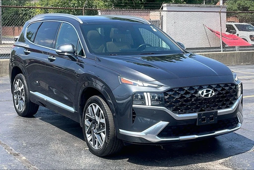 Used 2022 Gray Hyundai Calligraphy image 34