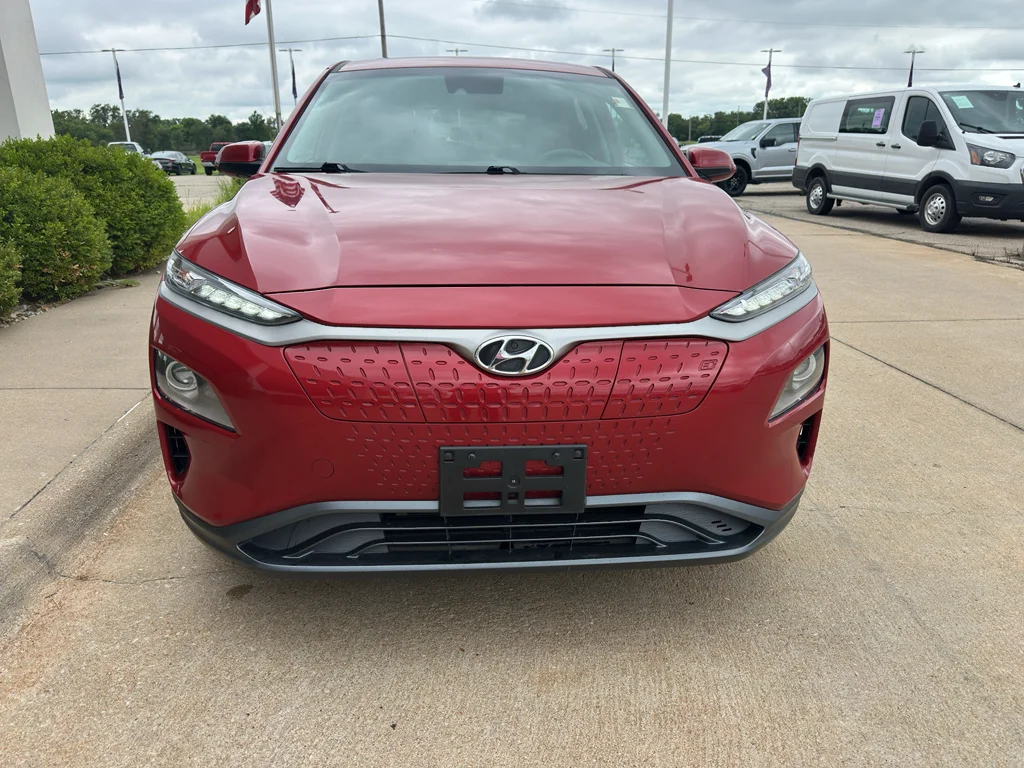 Used 2021 Pulse Red Hyundai Limited image 11