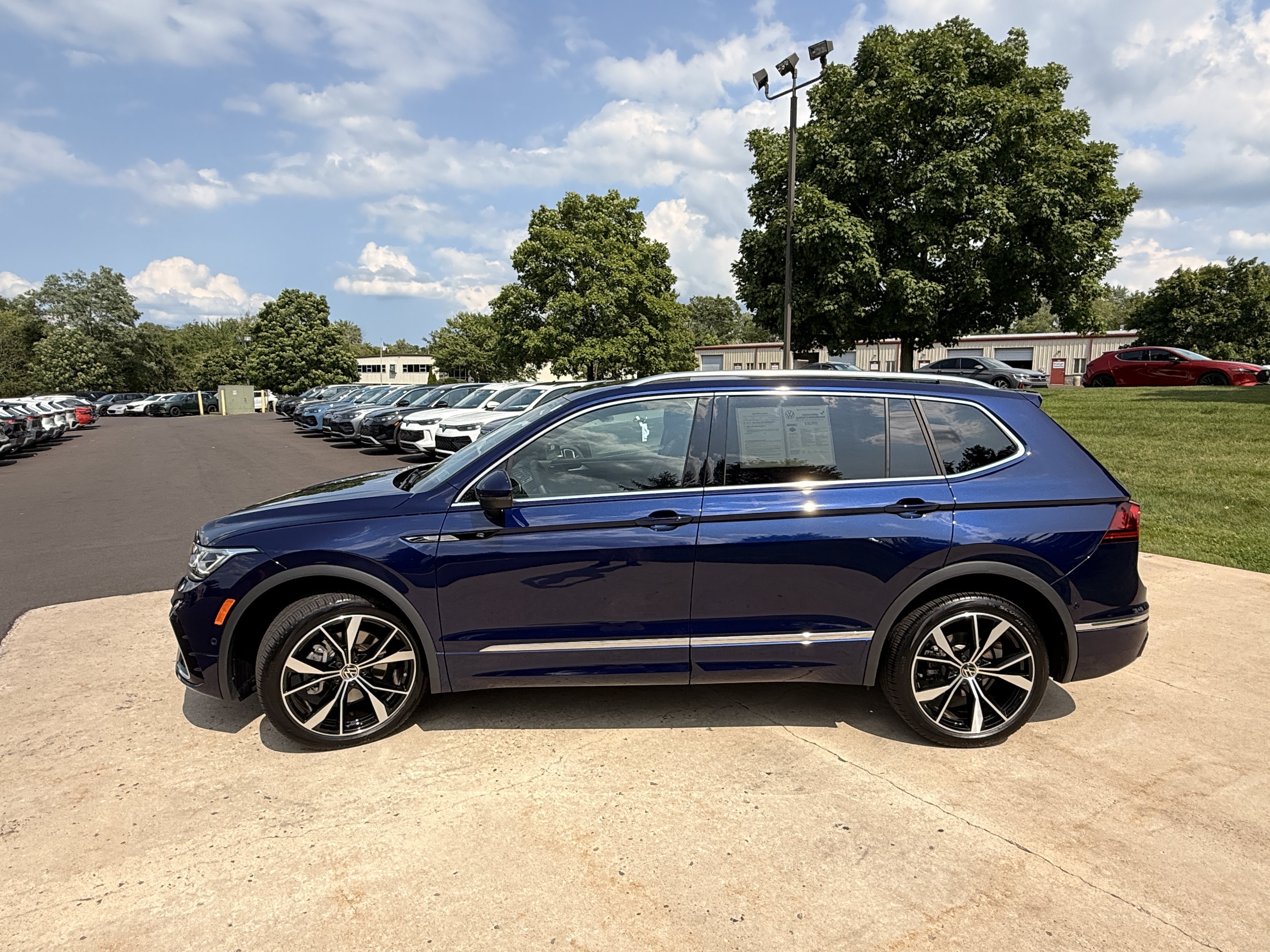 Used 2024 Blue Volkswagen SEL R-Line image 13