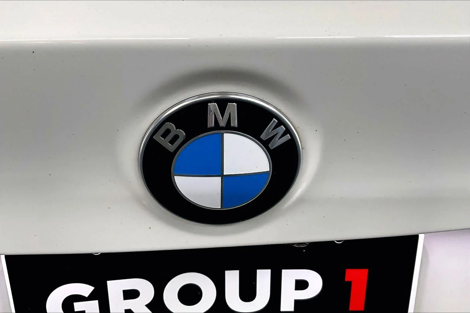 Used 2023 Alpine White BMW xDrive30i image 29