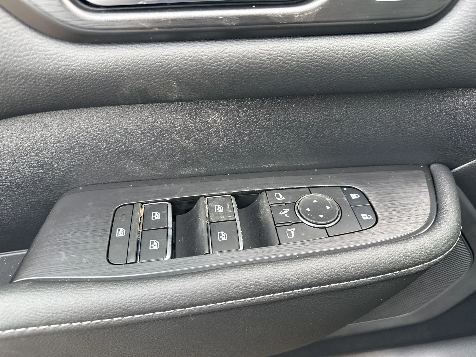 2026 Nissan Armada PRO-4X - Photo 20