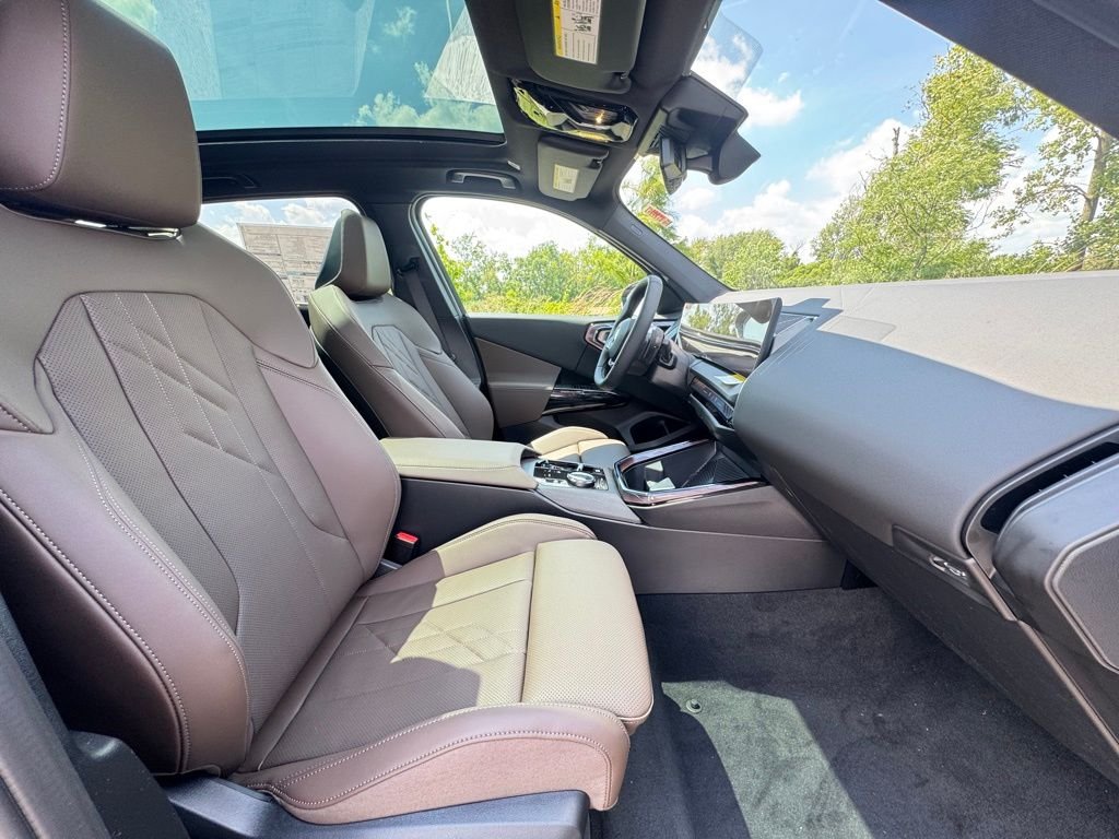 2026 BMW X3 30 - Photo 27