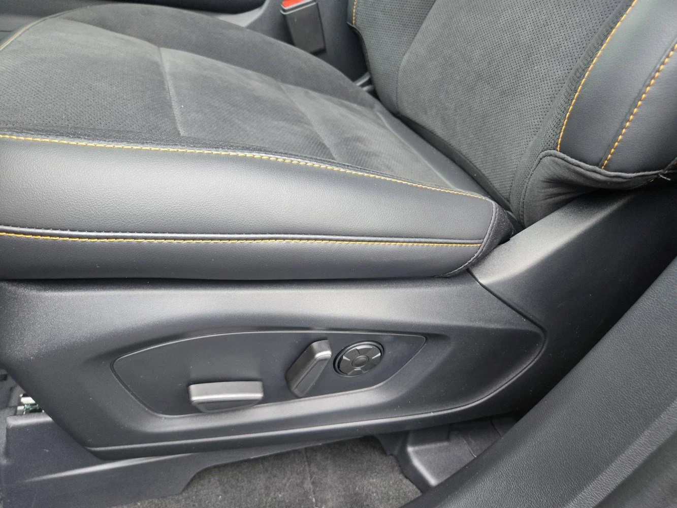 New 2026 Agate Black Metallic Ford Tremor image 20