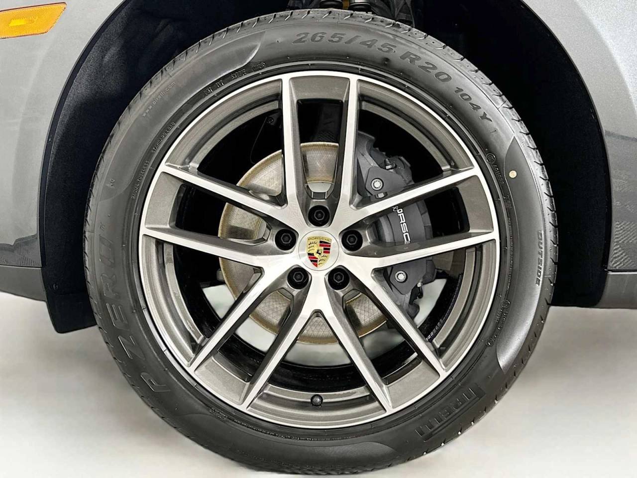 Certified Used 2026 VOLCANO GREY Porsche  image 32