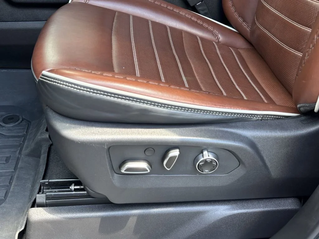 Used 2024 Sterling Metallic GMC Denali Ultimate image 18