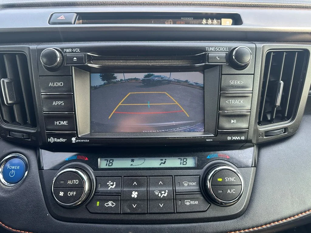 Used 2018 Gray Toyota SE image 16