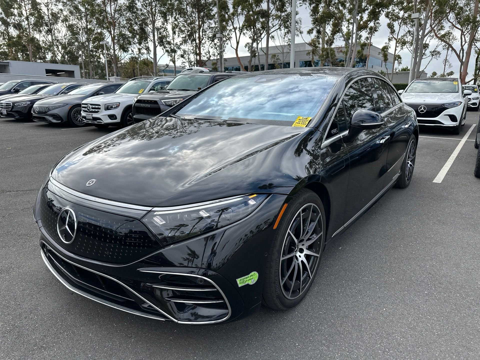 2023 Mercedes-Benz EQS EQS 450+'s photo