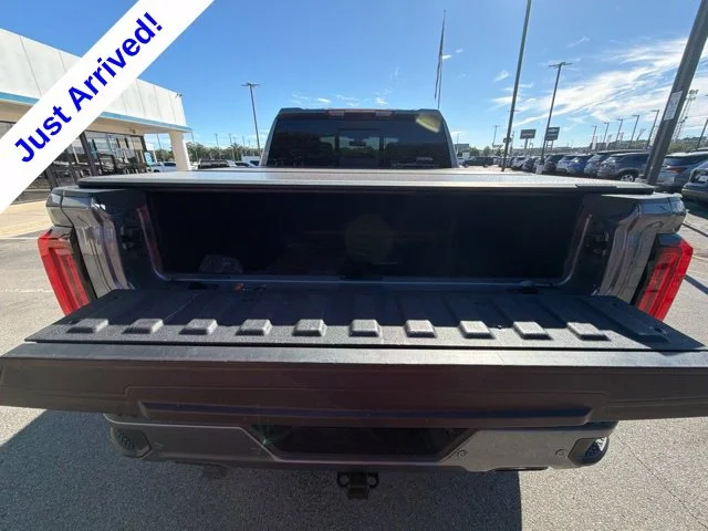 Used 2022 Gray GMC Denali image 41