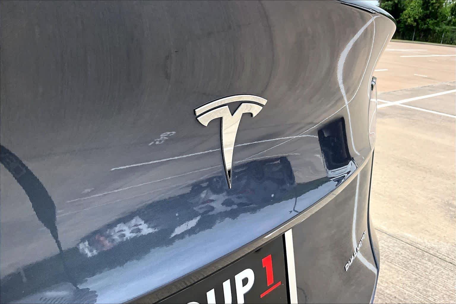 Used 2023 Deep Blue Metallic Tesla Long Range image 27